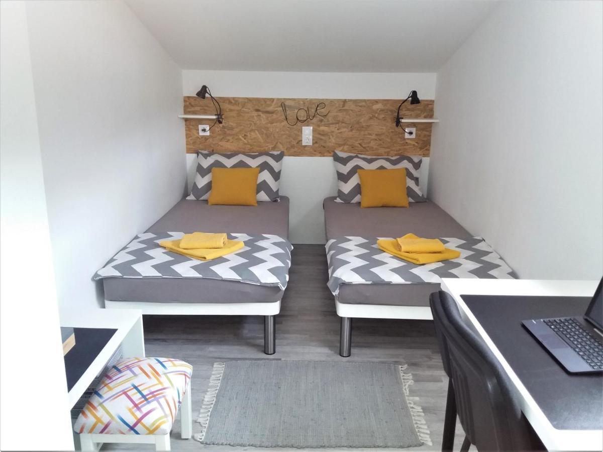 Apartman Luka Kaštela Exterior foto